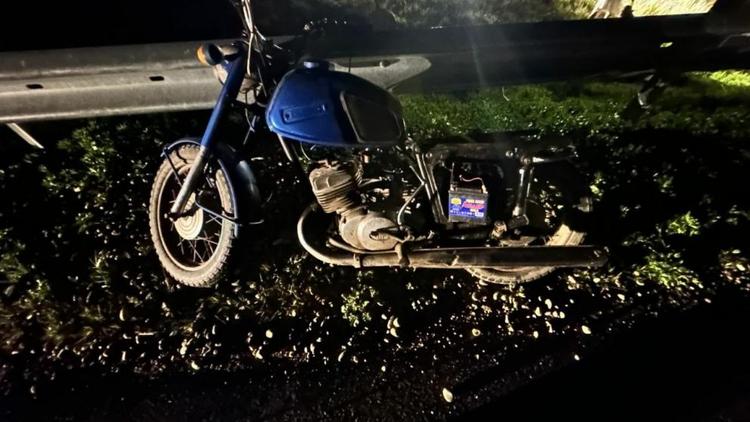 Водитель-бесправник на мотоцикле попал в ДТП в Кочубеевском округе