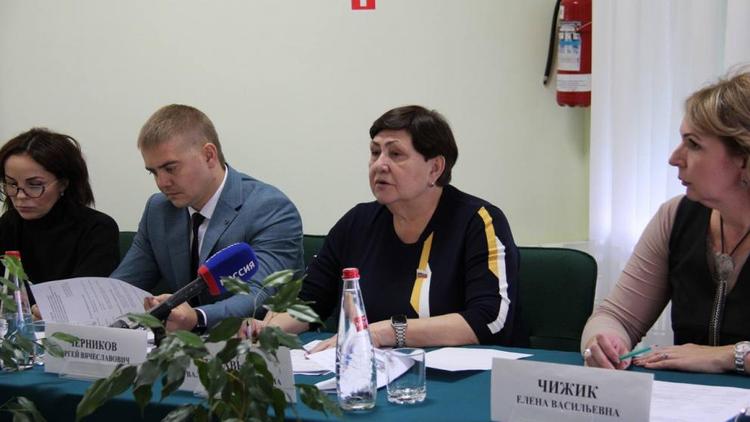 Ставропольские парламентарии проверили исполнение краевого закона