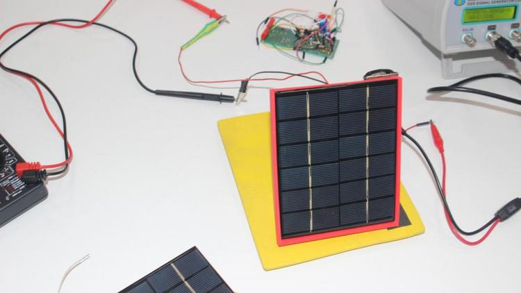 Инновационный способ очистки солнечных батарей предложили юные учёные из Невинномысска