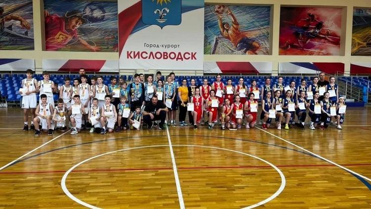 Баскетболисты Кисловодска стали серебряными призёрами Первенства края