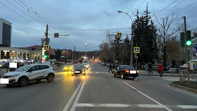 Злостная нарушительница в Ставрополе устроила ДТП и получила травму шеи