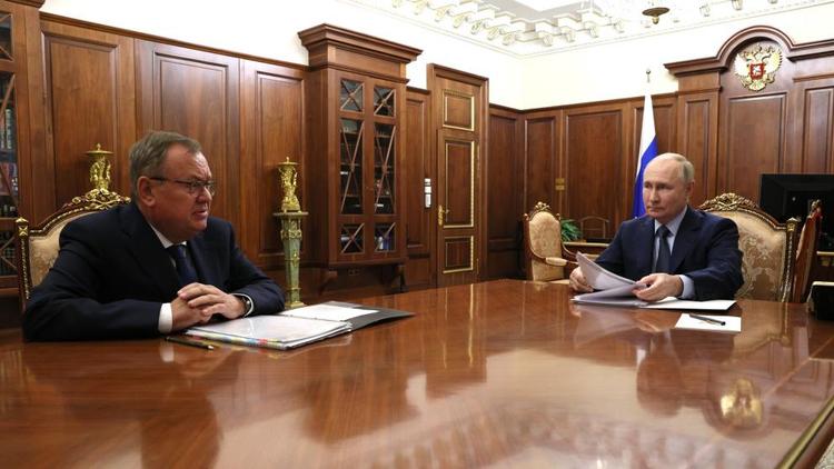 Президент России встретился с главой Банка ВТБ