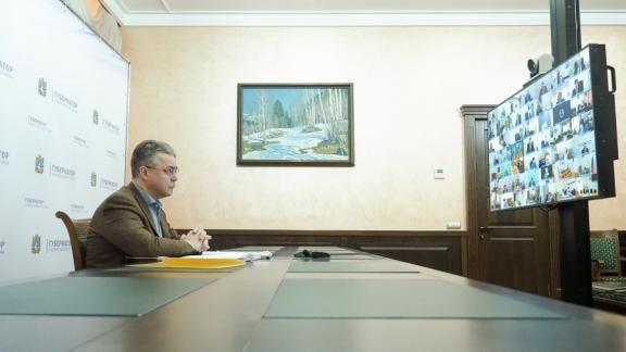 Учащиеся 1-8-х классов переходят на дистанционку