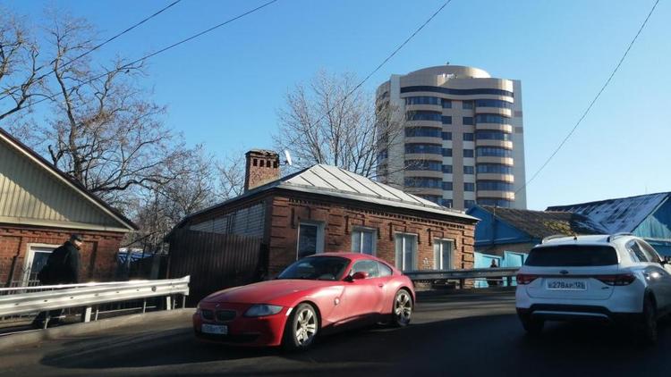 В Будённовском округе водитель внедорожника сел пьяным за руль 
