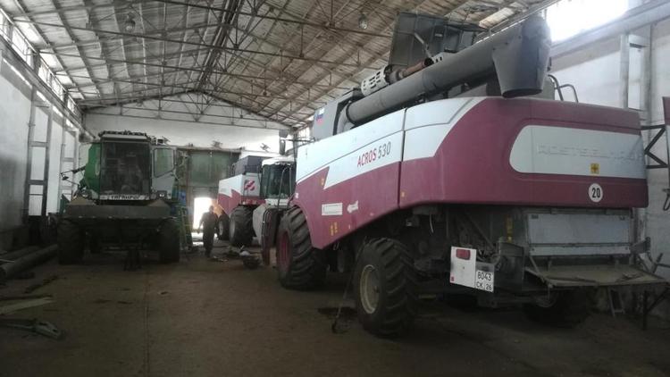 На Ставрополье к весенне-полевым работам отремонтируют почти 8,5 тысячи единиц сельхозтехники