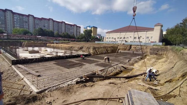 Строительство нового корпуса краевой детской больницы в Ставрополе продолжается