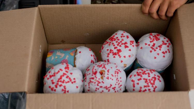 Пасхальные угощения в зону СВО отправили жители Кировского округа Ставрополья