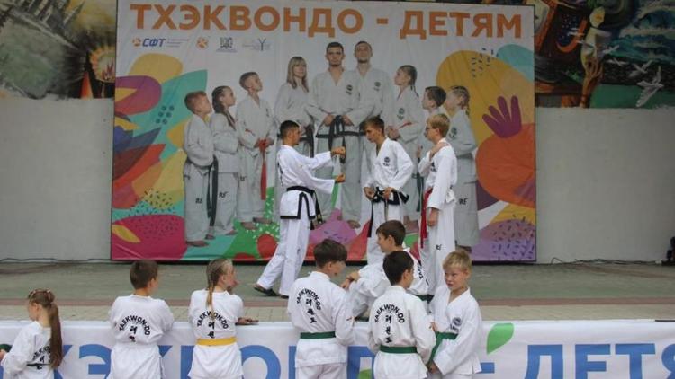 Школьники из Шебекино стали участниками спортивного праздника в Невинномысске