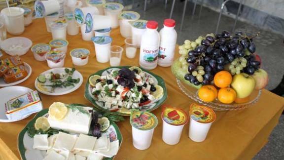 В Невинномысске прошла торгово-закупочная сессия продуктов питания для детских садов