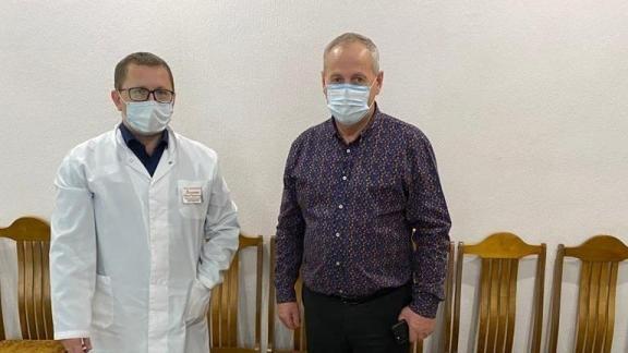 Ипатовский фермер на Ставрополье передал больнице кислородные концентраторы