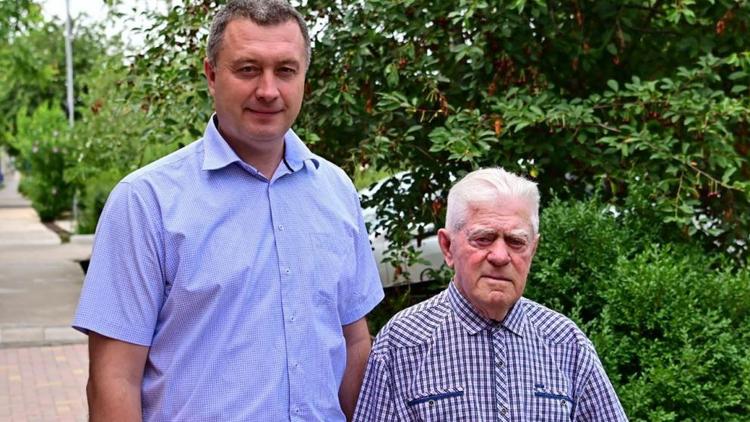 Ветеран войны из Буденновского округа отмечает свое 97-летие