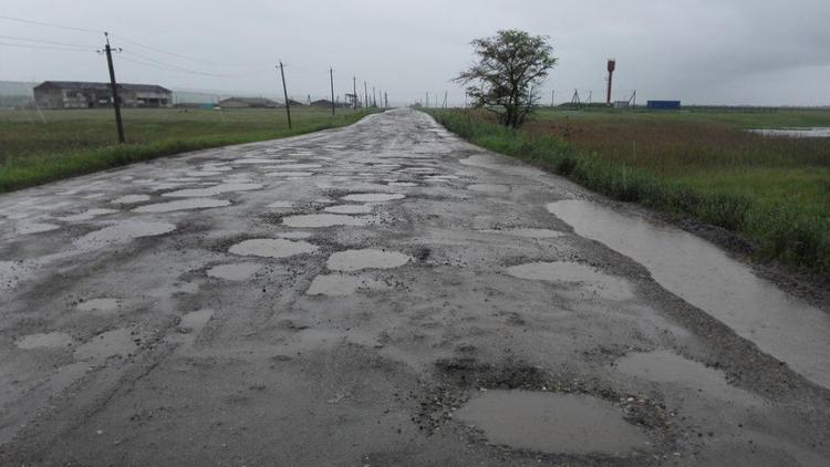 Самая «убитая» дорога на Ставрополье отремонтирована