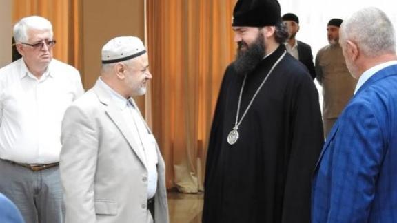 Важную роль исламского университета отметил архиепископ Феофилакт
