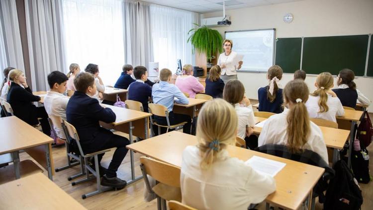 Школы Ставрополя вошли в топ-15 лучших на Северном Кавказе