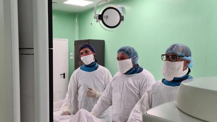 Ставропольские медики проводят операции без разрезов для детей с пороком сердца