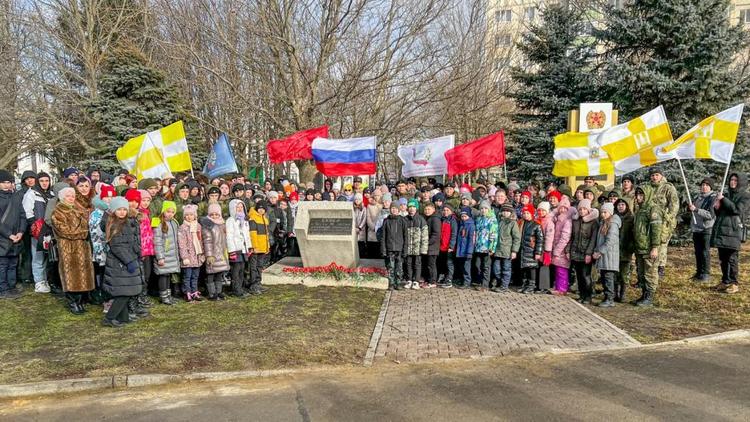 Росгвардейцы приняли участие в митинге в Ставрополе
