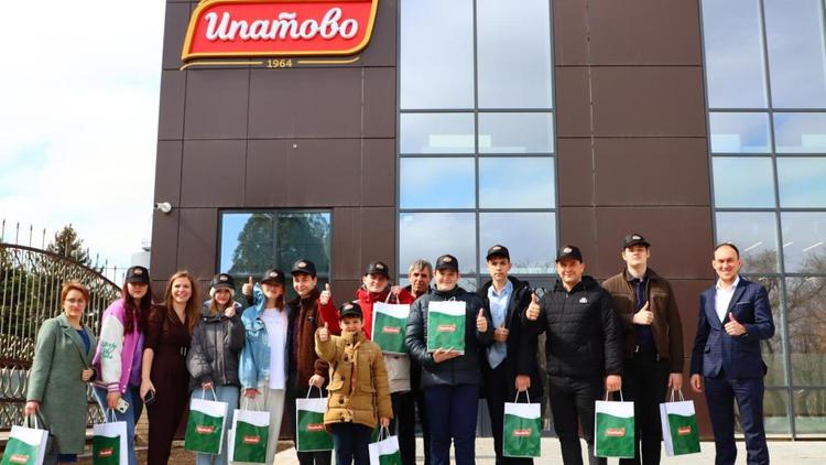 Ставропольские школьники побывали с экскурсией на производстве лимонада