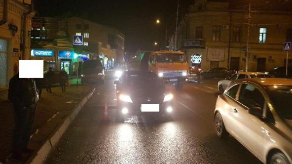 Женщина попала под колёса «Тойоты Камри» на пешеходном переходе в Ставрополе