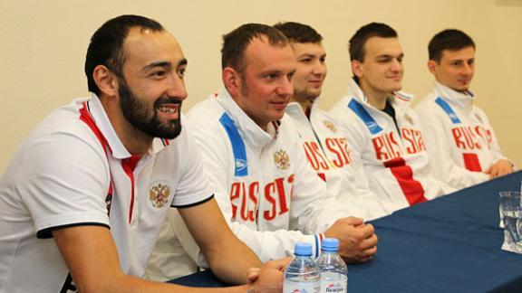 В Ставрополе чествовали серебряных призеров чемпионата Европы по гандболу (спорт глухих)