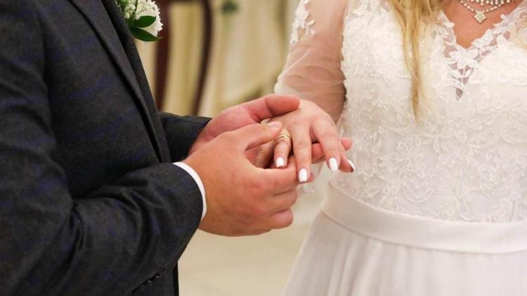 На Ставрополье первую «красивую» весеннюю дату для свадьбы выбрали 150 пар