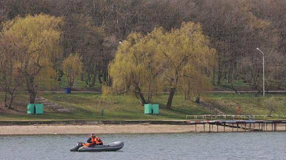 Купание в Комсомольском озере Ставрополя временно запрещено