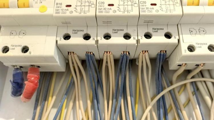 Капремонт электросетей проведут в многоэтажке по Тухачевского в Ставрополе