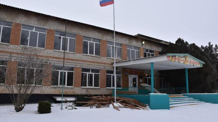 В Новоселицком округе капитально отремонтируют три школы и два детских сада