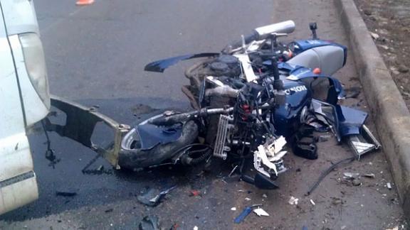 Мотоциклист пострадал при столкновении с грузовым фургоном в Невинномысске
