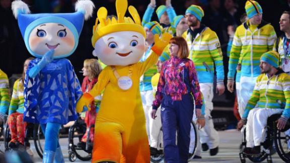 Погас Огонь Паралимпийских игр в Сочи