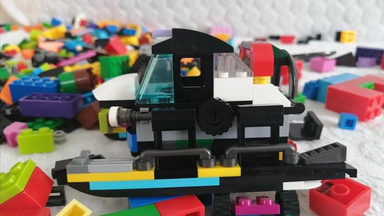 Руководитель железноводского центра молодёжного творчества прошёл обучение в Академии «Lego education»