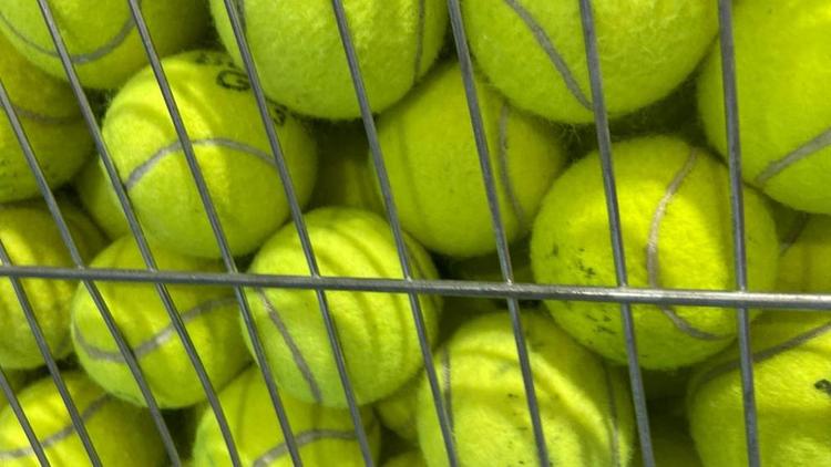 Соревнования на обновлённом теннисном корте прошли в селе Дивном на Ставрополье