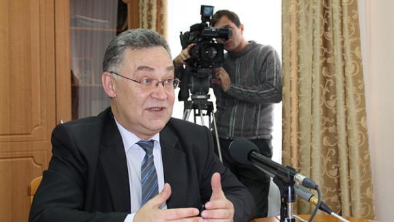 Сергей Батынюк 100 дней в должности мэра Невинномысска отметил пресс-конференцией