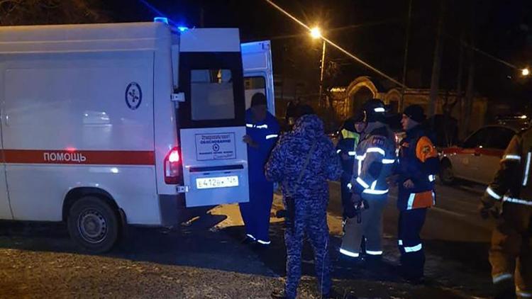 Росгвардейцы помогли потушить загоревшееся в ДТП авто в Ставрополе