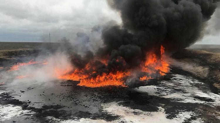 В Зимней Ставке потушили пожар в нефтехранилище