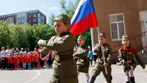 Военно-спортивная игра «Зарничка» в детском саду Ставрополя: В «бой» идут одни малыши