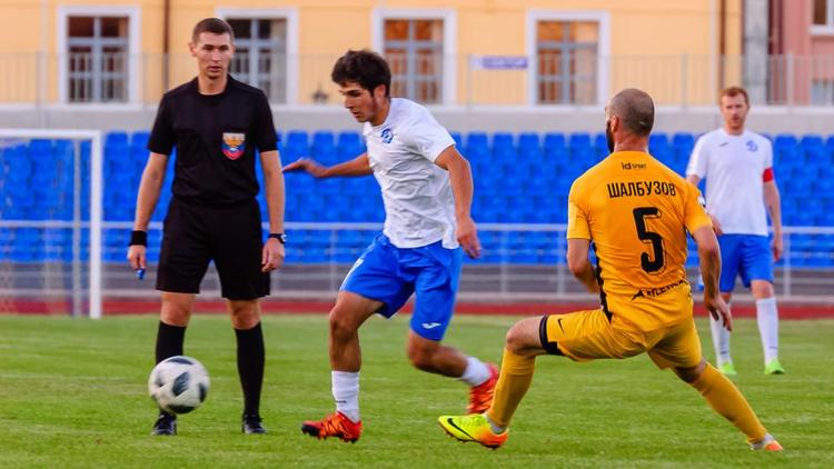 Ставропольские футбольные клубы набрали очки на своих полях