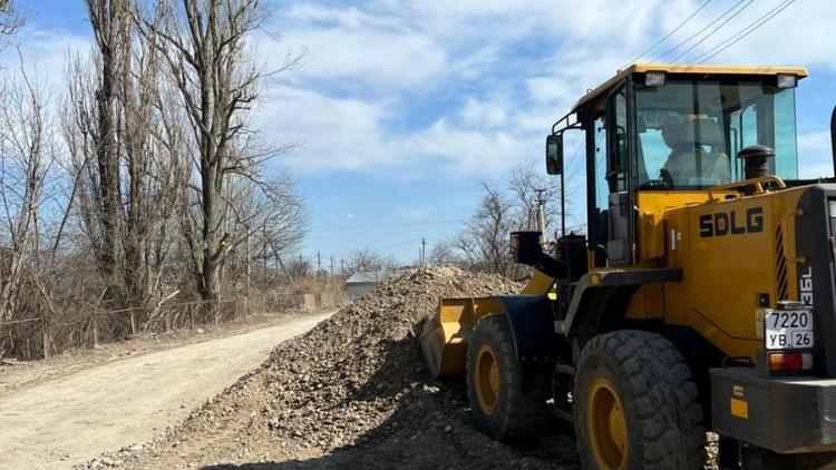 В Предгорном округе стартовал капитальный ремонт дорог