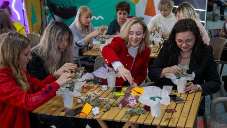 В Ставрополе порядка 20 праздничных мероприятий посвятили 8 Марта 