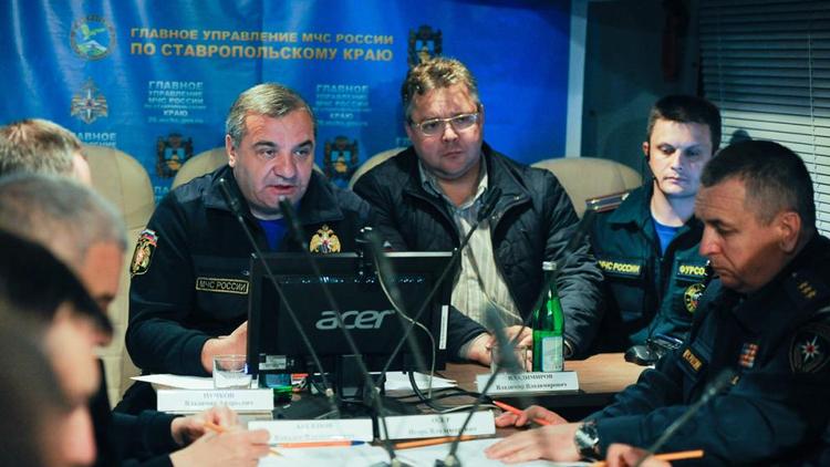 Министр МЧС Владимир Пучков посетил зону подтопления на Ставрополье