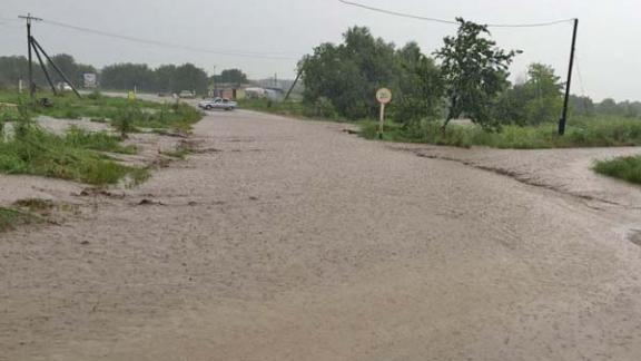 На автодороге Новопавловск – Зольская – Пятигорск возобновили движение, перекрытое из-за подтопления