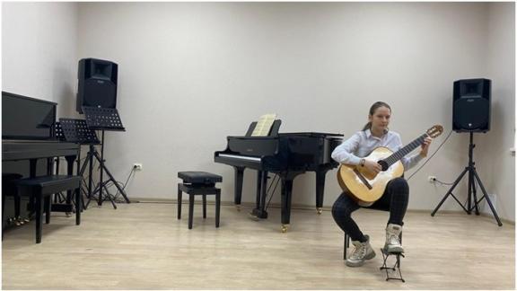 Детская школа искусств Предгорья получила новое музыкальное оборудование