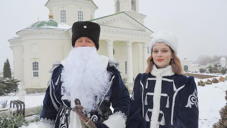 Ставропольцев поздравляет с Новым годом Терский казачий Дед Мороз