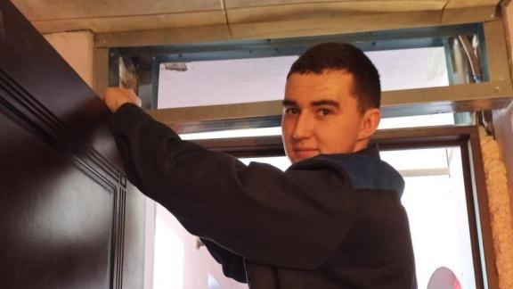 Студенты провели ремонтные работы в доме бойца СВО в Георгиевске