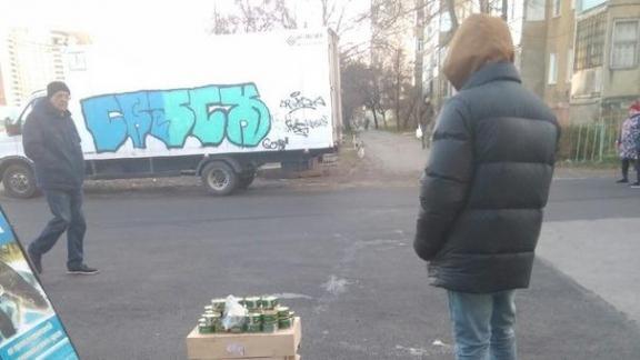 В Юго-Западном районе Ставрополя продолжают торговать поддельной икрой