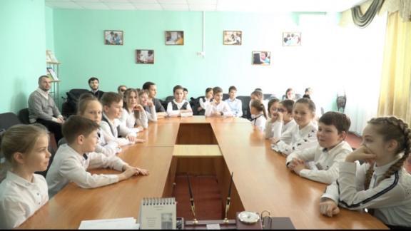 Онлайн-конференцию провели школьники Ставрополья и Дагестана
