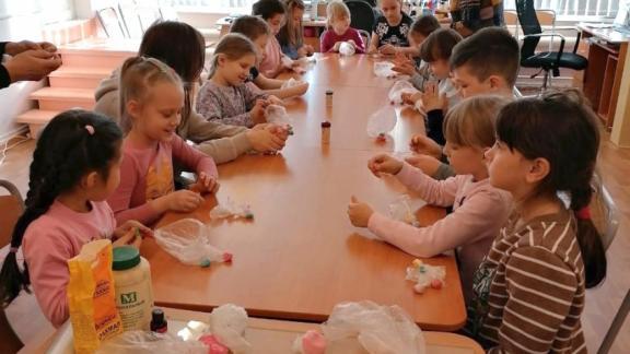 В ставропольском селе Татарка проводят творческие мастер-классы для школьников