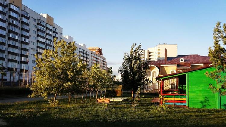 Ставропольские семьи начали приобретать недвижимость по программе обеспечения жильём молодых семей