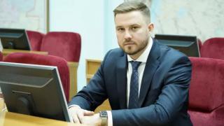 Денис Давыдов прокомментировал принятие закона о молодёжной политике