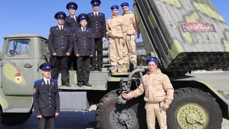 Юнармейцы железноводского лицея участвовали в Москве в «Миротворческих играх»