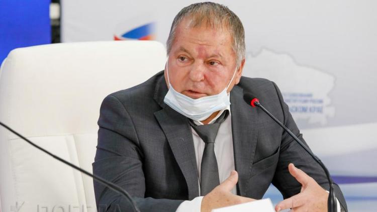Юрий Васильев: Не реагировать на поправки к Конституции РФ нельзя